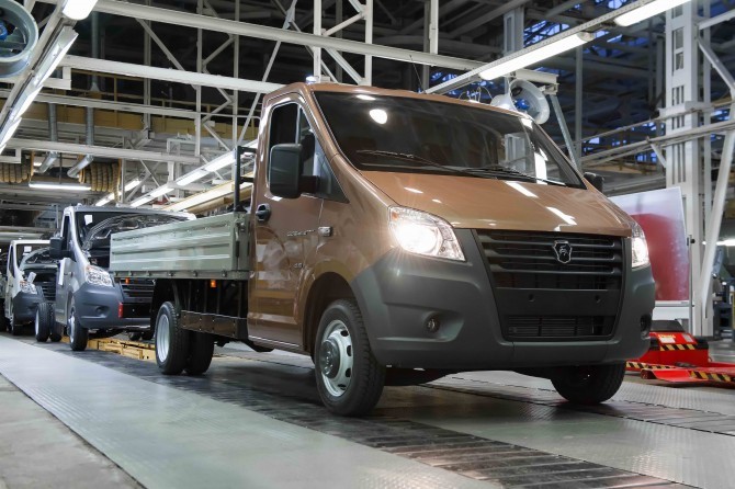ГАЗ увеличил производство грузовиков почти на треть