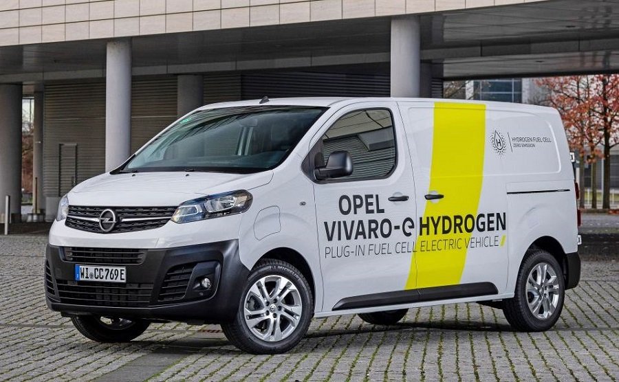 С производственной линии сошел первый серийный водородно-электрический LCV-фургон Opel